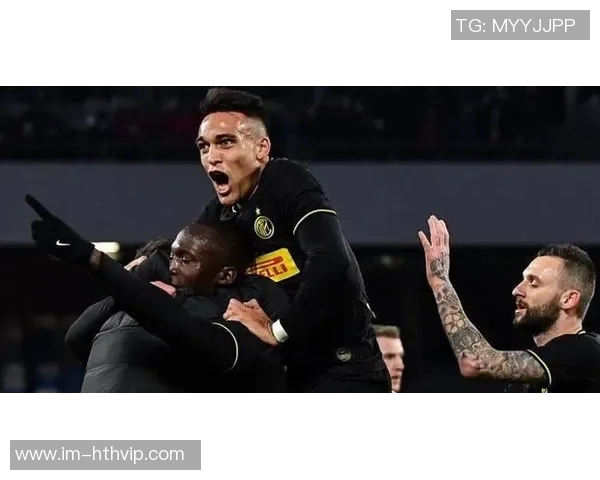 平地惊雷切利克被队友撞倒小基恩禁区外怒射轰出惊世之球